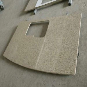 जंग खाए पीले काउंटरटॉप