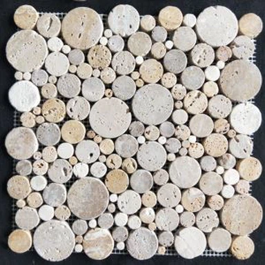 बेज ट्रैवर्टिन मोज़ेक